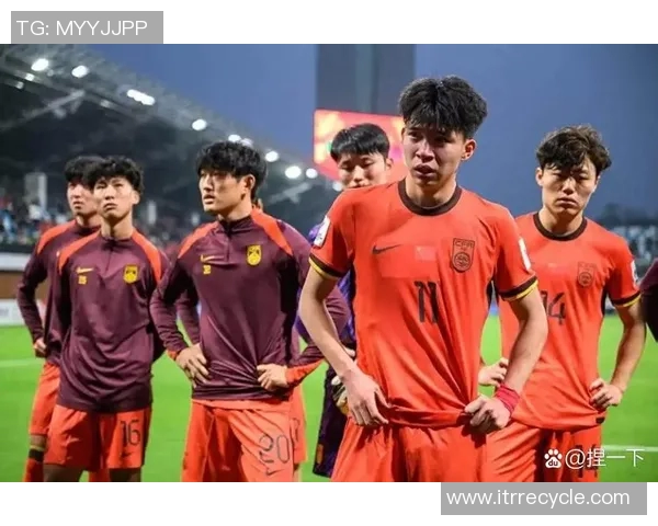 足球少年明星对比视频集锦展现天赋与努力的精彩瞬间