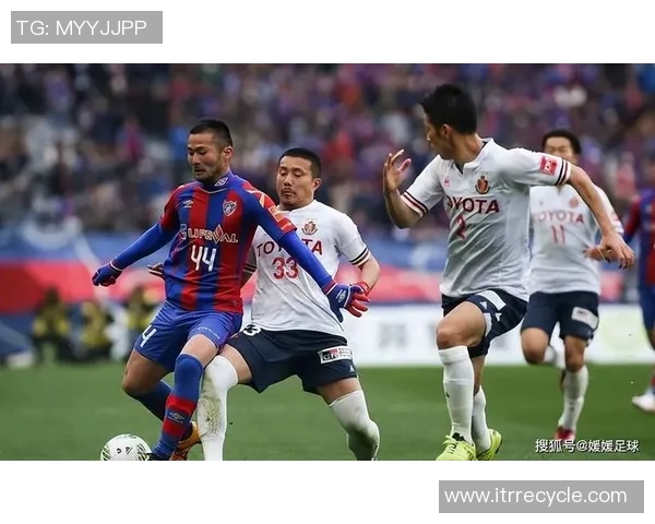 广岛三箭迎战东京绿茵争夺联赛积分巅峰对决即将上演